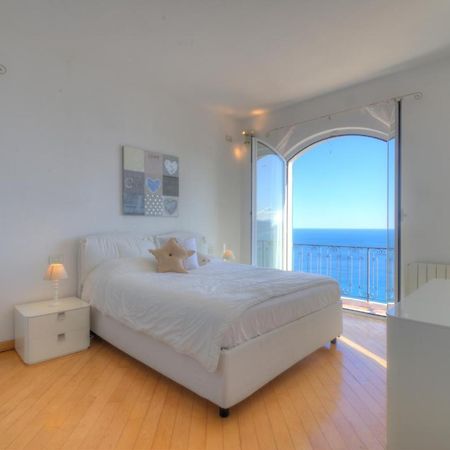Villa Ischia Attico Sul Mare A Verezzi Borgio Verezzi Kültér fotó